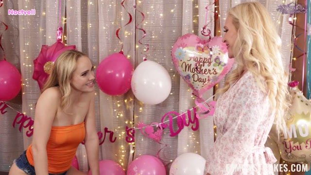 ลูกสาวนวดสวาทพ่อแม่เลี้ยง Alexis Malone, Athena Fleurs - All You Need on MILFs Day ซับไทย